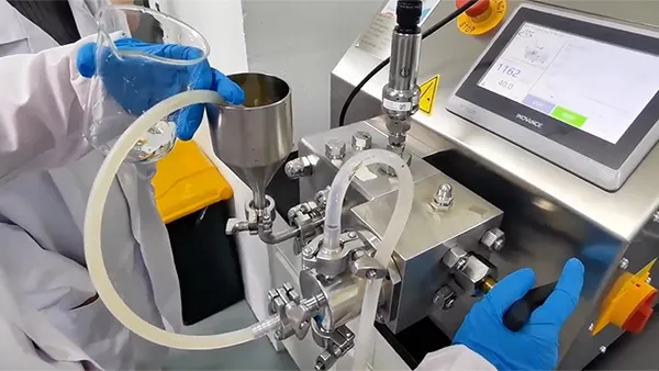 Disrupción celular de E. coli mediante homogeneizador de alta presión